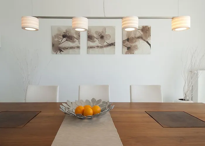 - Silverbeach * De Haan